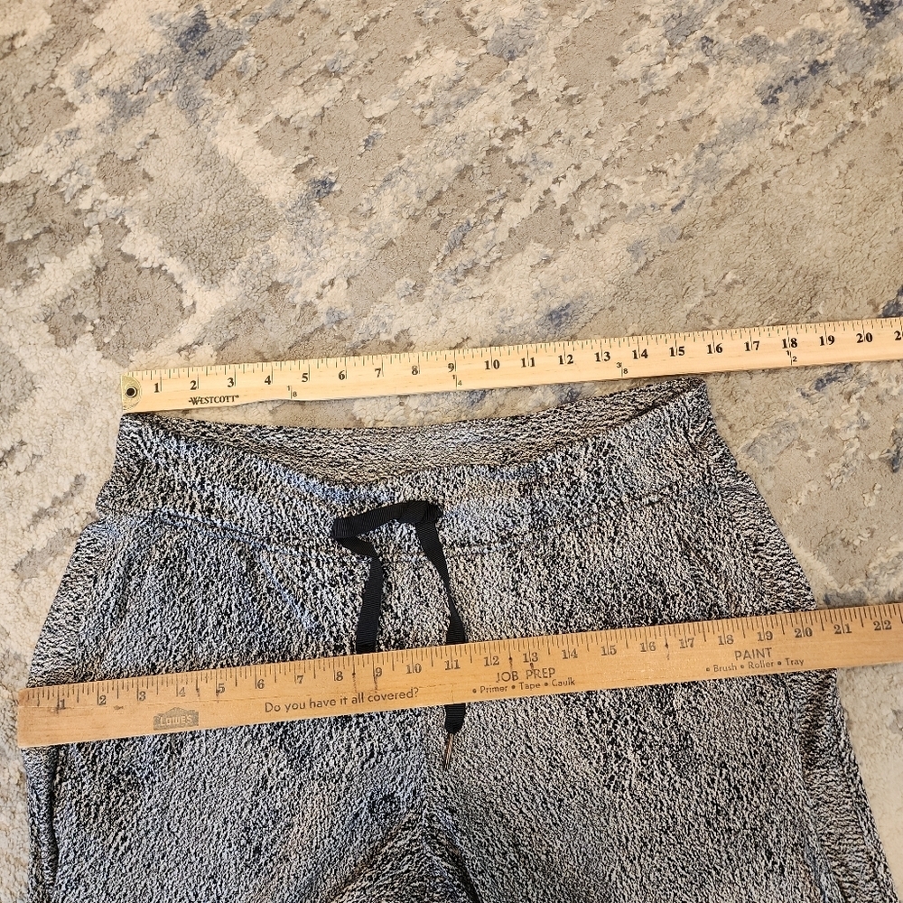 Lululemon Ready To Rulu Pant Jacquard White Black. Size 10 - Picture 10 of 16